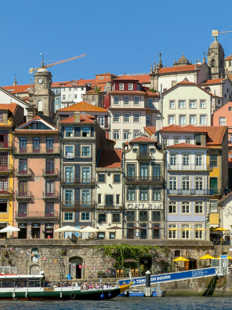 “Waterfront Memories and Longlings” –&nbsp;Porto
